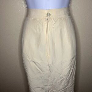 100% silk Les Copains Cream Midi Pencil Skirt